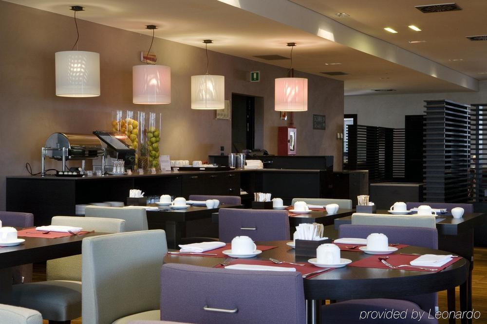 Nh Milano Fiera 4*