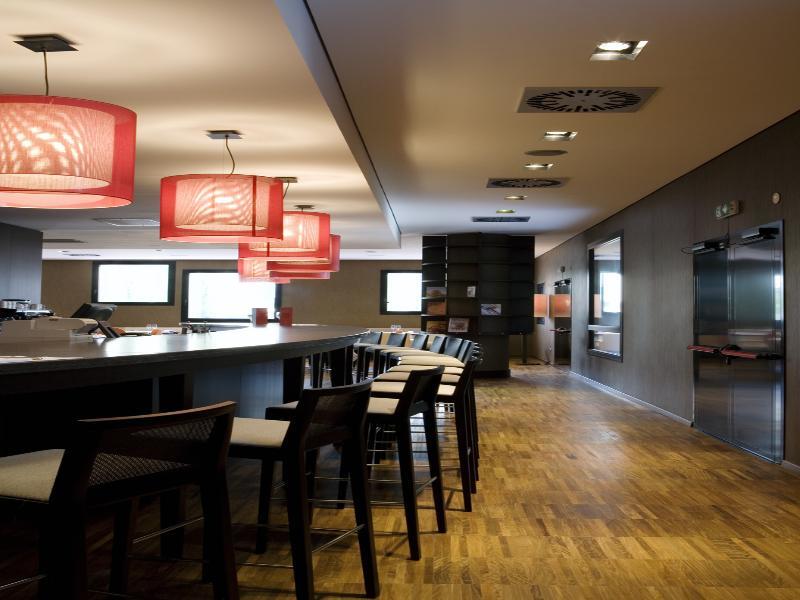 Nh Milano Fiera Hotel 4*
